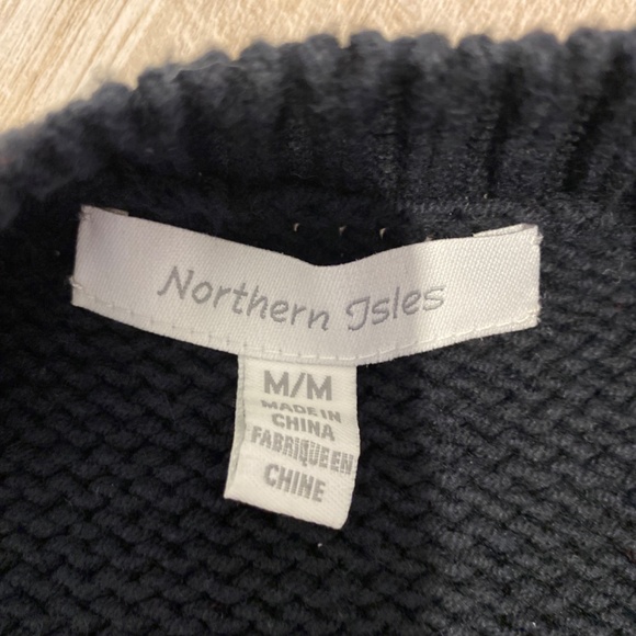 Northern Isles Zip-Up Knit Cardigan – Women’s M – Black with Rose Embroidery - Picture 7 of 10